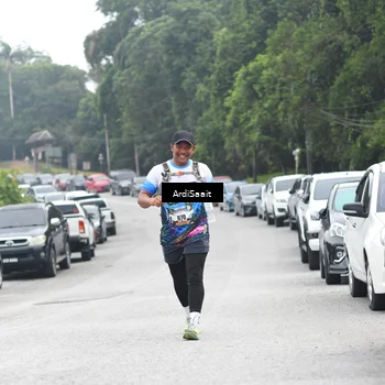 Runner Photo 8364158
