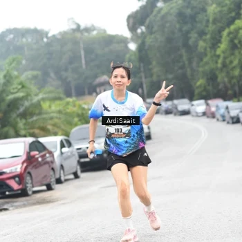 Runner Photo 8364207