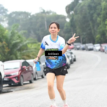 Runner Photo 8364218