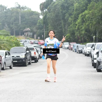 Runner Photo 8364229