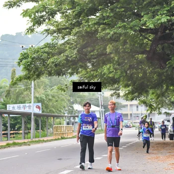 Runner Photo 8364310