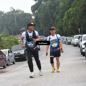 Runner Photo 8364333