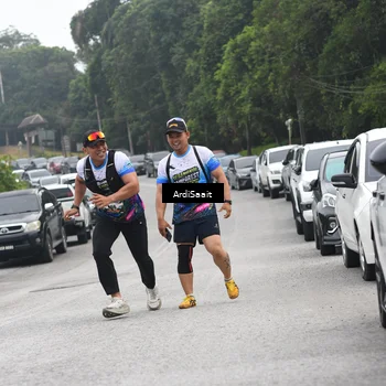 Runner Photo 8364338