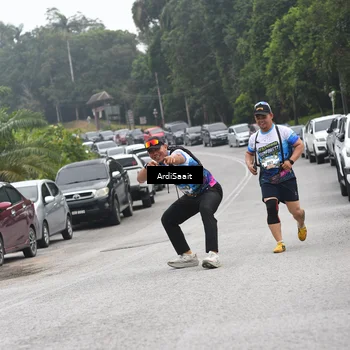 Runner Photo 8364347