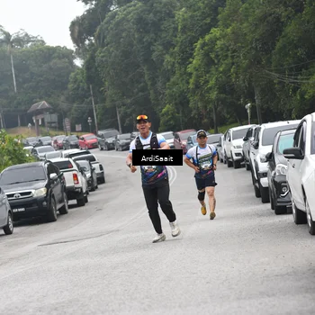 Runner Photo 8364372