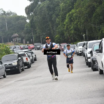Runner Photo 8364373