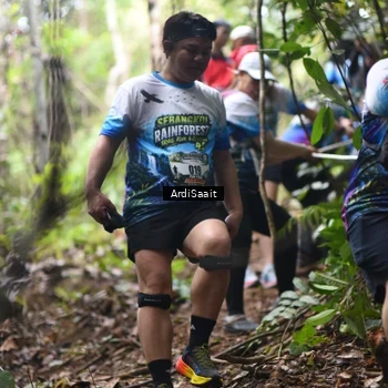 Runner Photo 8364602