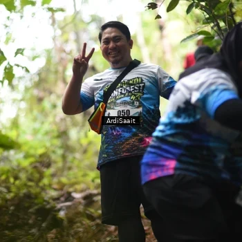 Runner Photo 8364651