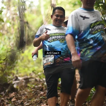 Runner Photo 8364791