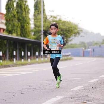 Runner Photo 8364934