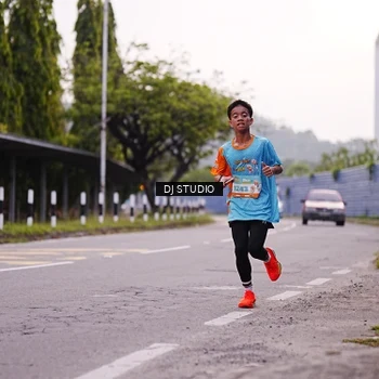 Runner Photo 8364940