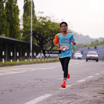 Runner Photo 8364942