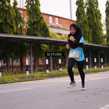 Runner Photo 8365000