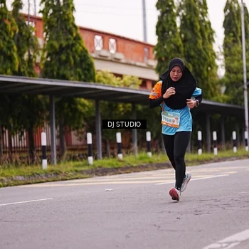 Runner Photo 8365002