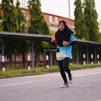 Runner Photo 8365006
