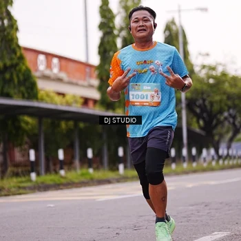 Runner Photo 8365011