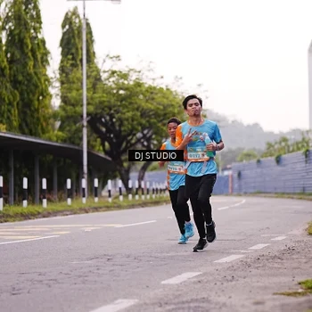 Runner Photo 8365012