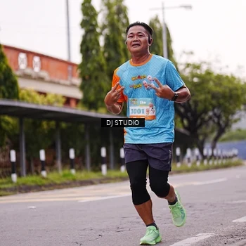 Runner Photo 8365014
