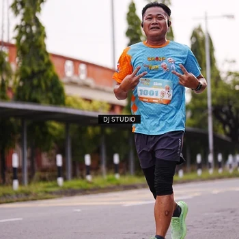 Runner Photo 8365018