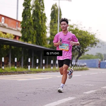 Runner Photo 8365036