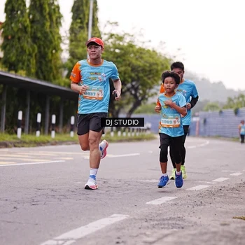 Runner Photo 8365112