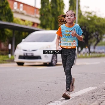 Runner Photo 8365121