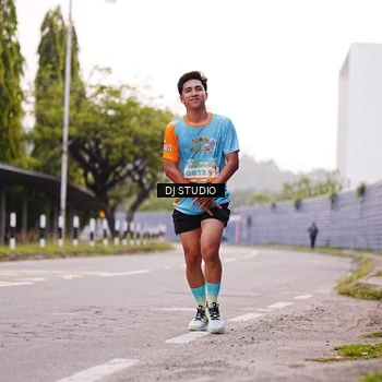 Runner Photo 8365143