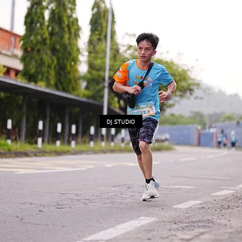 Runner Photo 8365157