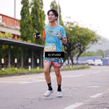 Runner Photo 8365216
