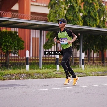 Runner Photo 8365242