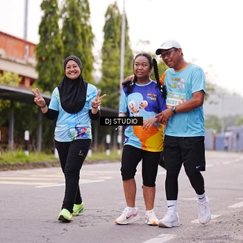Runner Photo 8365265
