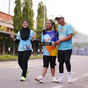 Runner Photo 8365267