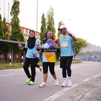 Runner Photo 8365281