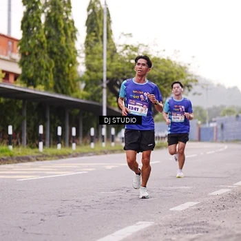 Runner Photo 8365297