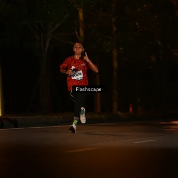 Runner Photo 8365303