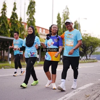 Runner Photo 8365310