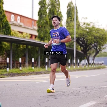 Runner Photo 8365312