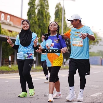 Runner Photo 8365323