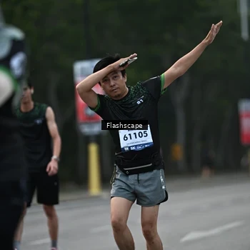 Runner Photo 8365354