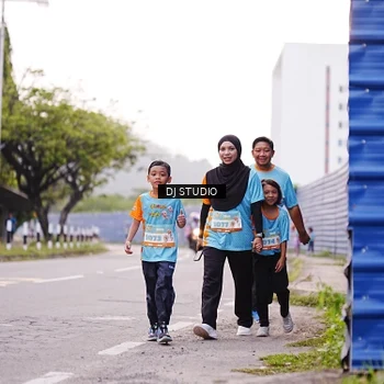 Runner Photo 8365372