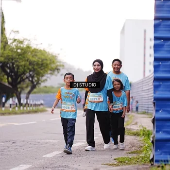 Runner Photo 8365373