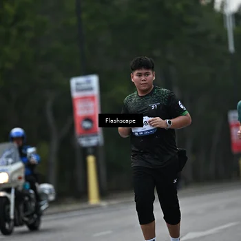 Runner Photo 8365413