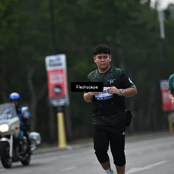 Runner Photo 8365416
