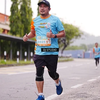 Runner Photo 8365434