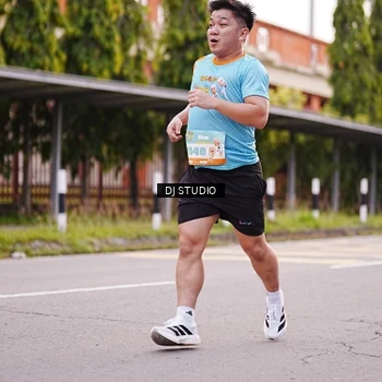 Runner Photo 8365443