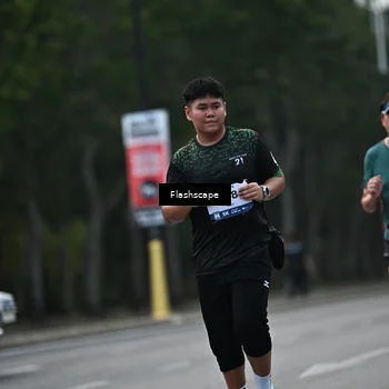 Runner Photo 8365452