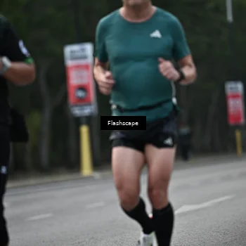 Runner Photo 8365453