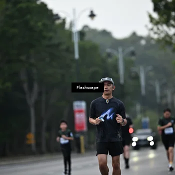 Runner Photo 8365458