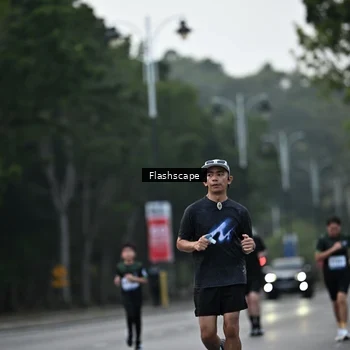Runner Photo 8365472