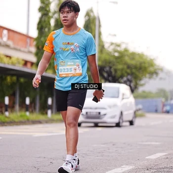 Runner Photo 8365473